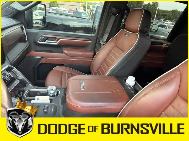 Used 2025 GMC Sierra 3500HD Denali Ultimate with VIN 1GT4UYEY3SF163499 for sale in Burnsville, Minnesota