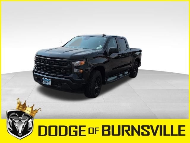 Used 2023 Chevrolet Silverado 1500 Custom with VIN 1GCPDBEK7PZ259986 for sale in Burnsville, Minnesota
