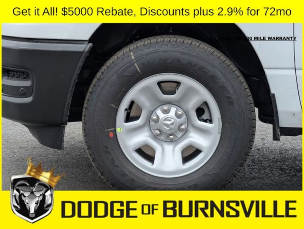 New 2026 Ram 1500 TRADESMAN CREW CAB 4X4 5'7 BOX Pickup