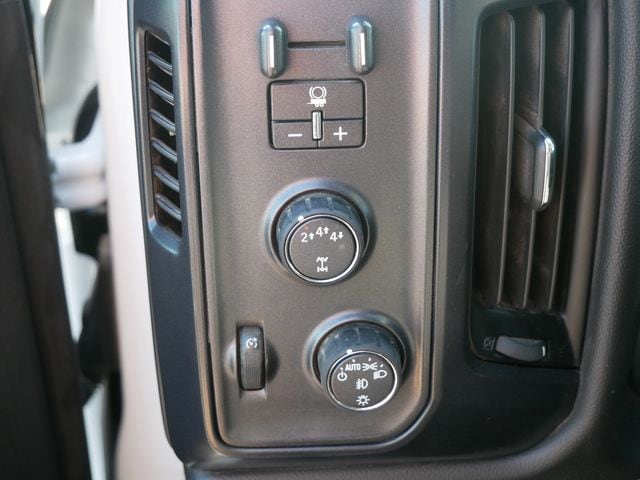 2021 Chevrolet Silverado MD - Photo 19