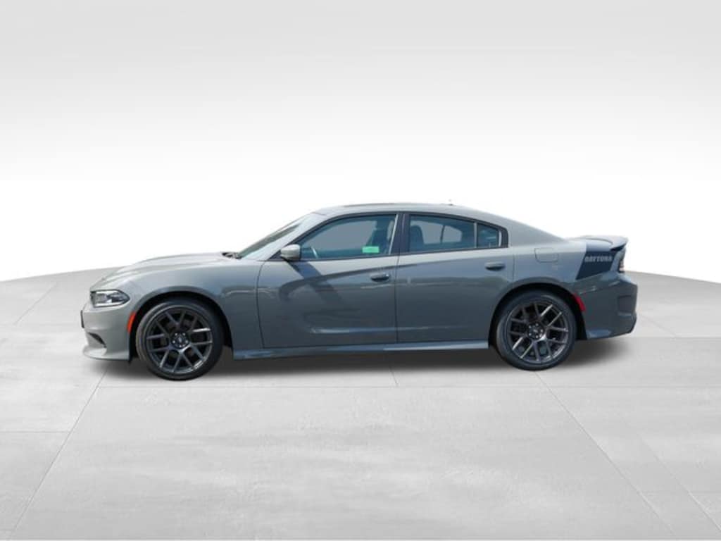Used 2017 Dodge Charger R/T Sedan
