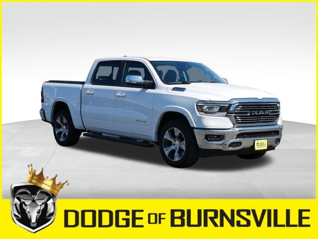 2022 RAM 1500 Laramie 4x4 Crew Cab 5'7's photo