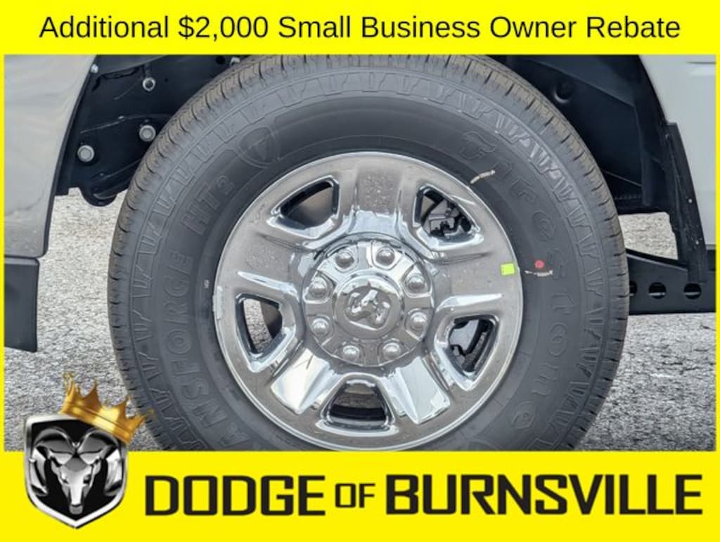 New 2026 Ram 3500 TRADESMAN CREW CAB 4X4 8' BOX Pickup