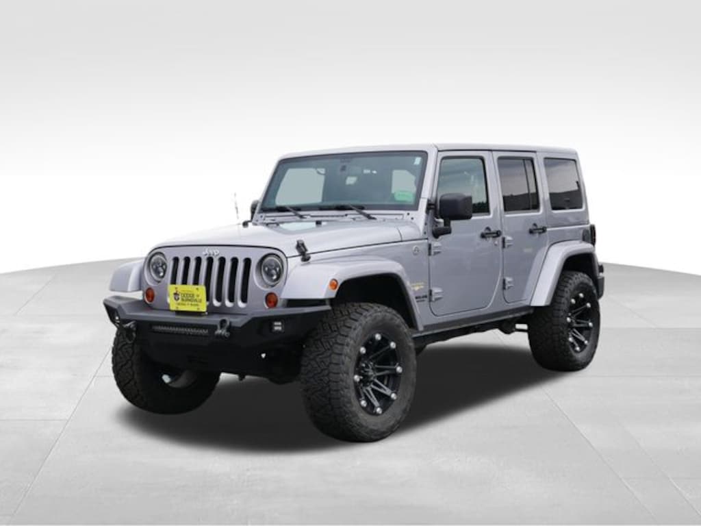Used 2013 Jeep Wrangler Unlimited Sahara SUV
