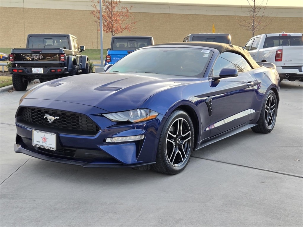 2020 Ford Mustang EcoBoost Premium's photo