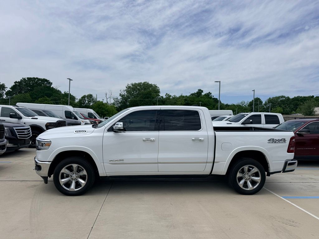 2022 RAM 1500 Limited 4x4 Crew Cab 5'7's photo