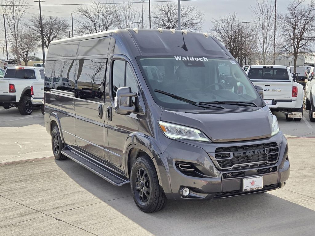 2024 RAM ProMaster Window Van Base - Photo 8