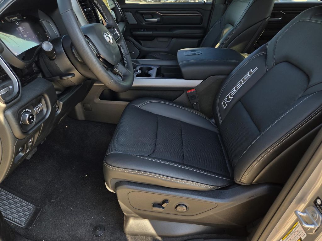 2026 RAM 1500 Rebel - Photo 18