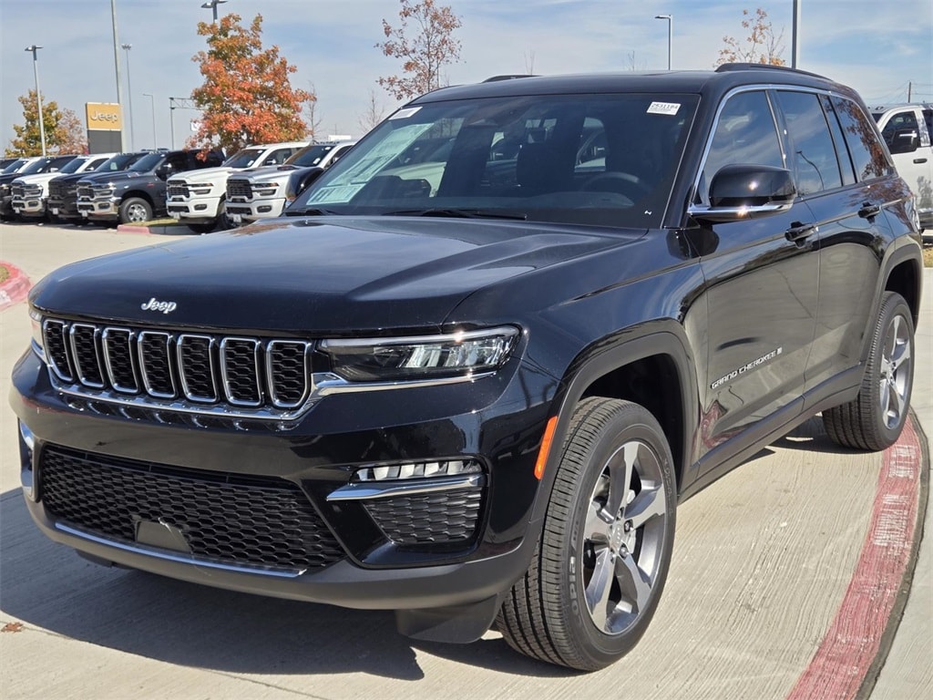 2025 Jeep Grand Cherokee Limited's photo