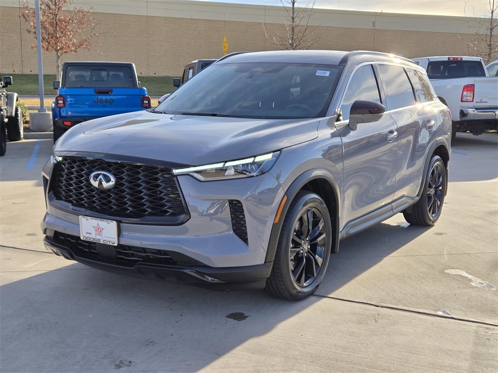 2025 INFINITI QX60 LUXE's photo