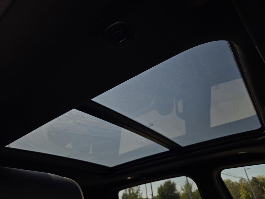 2026 RAM 1500 Laramie - Photo 12