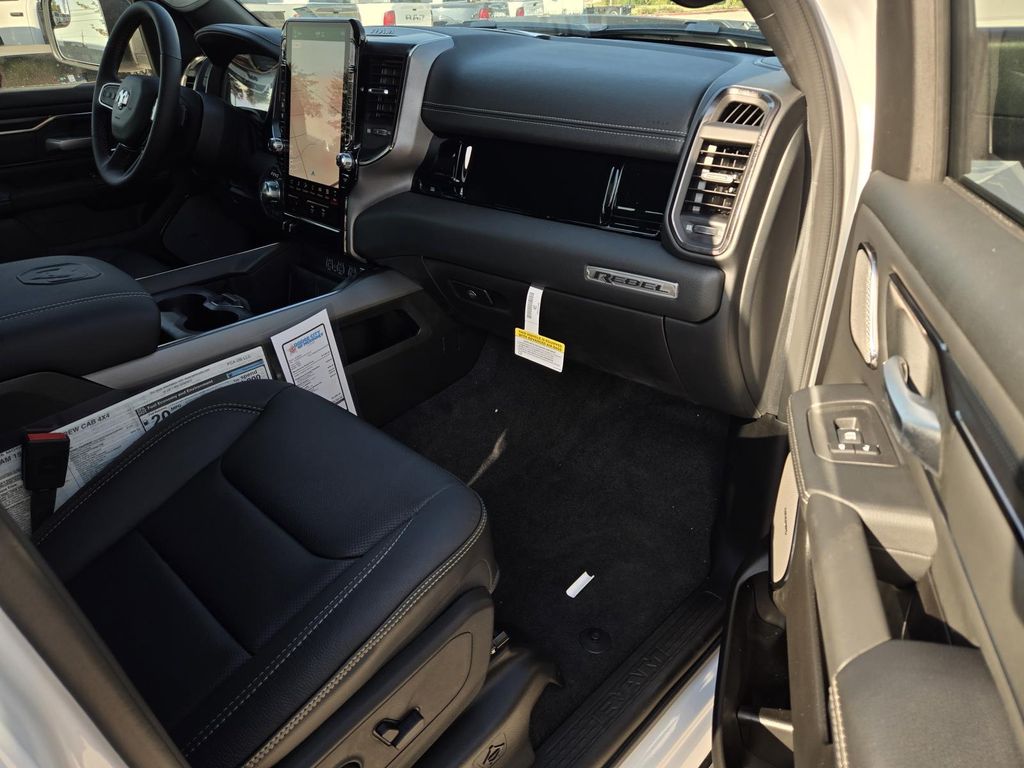 2026 RAM 1500 Rebel - Photo 11