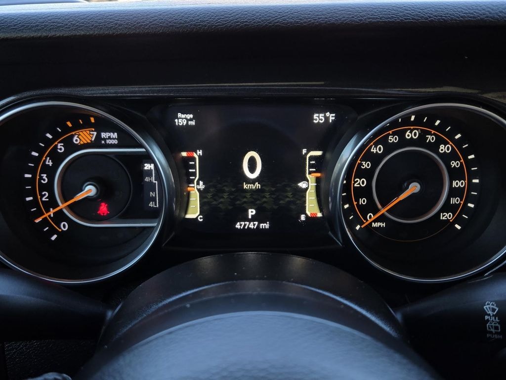 Used 2021 Jeep Wrangler Unlimited Sport Altitude SUV