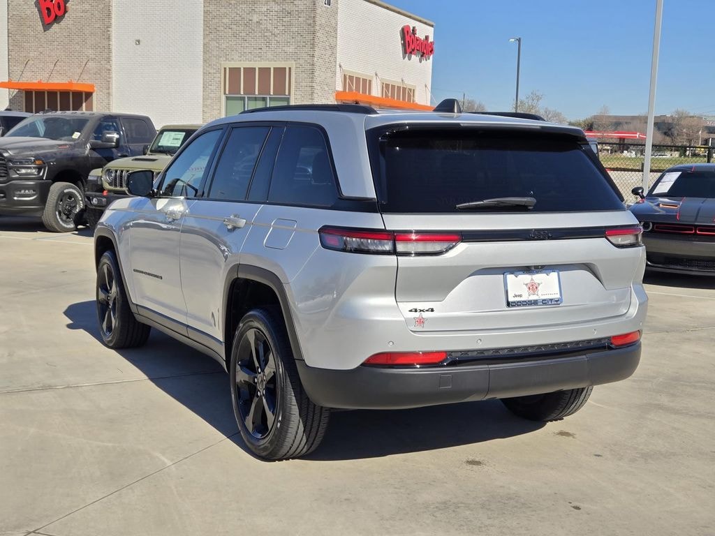 Used 2023 Jeep Grand Cherokee Altitude X SUV