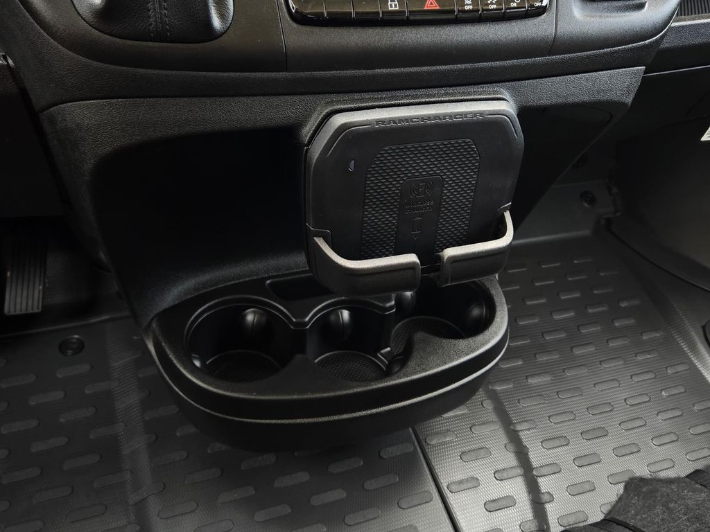 2024 RAM ProMaster Window Van Base - Photo 28