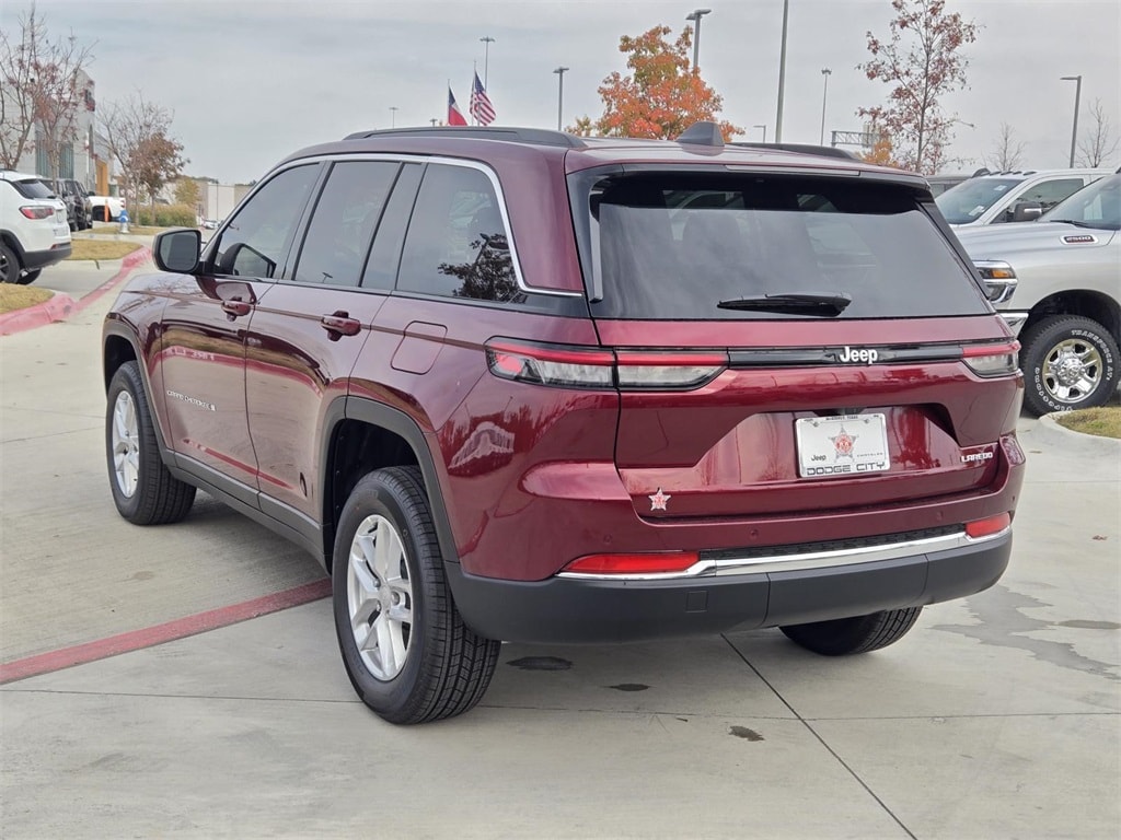 New 2025 Jeep Grand Cherokee Laredo X Sport Utility