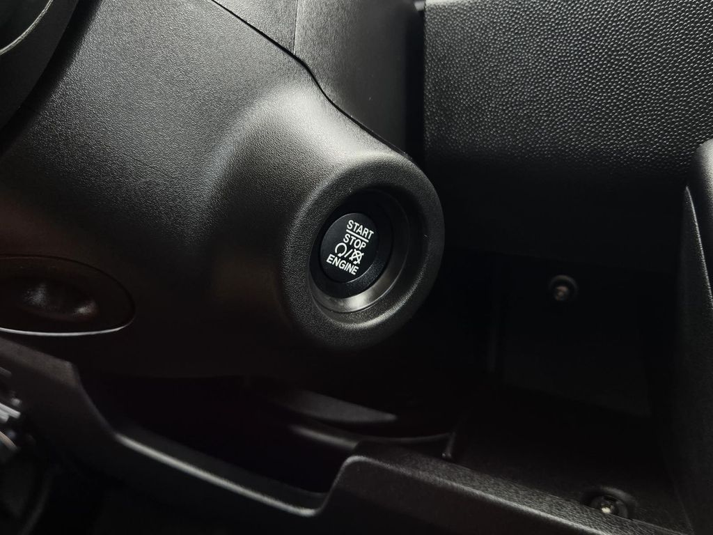 2024 RAM ProMaster Window Van Base - Photo 29