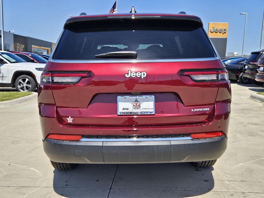 New 2026 Jeep Grand Cherokee L Laredo Sport Utility