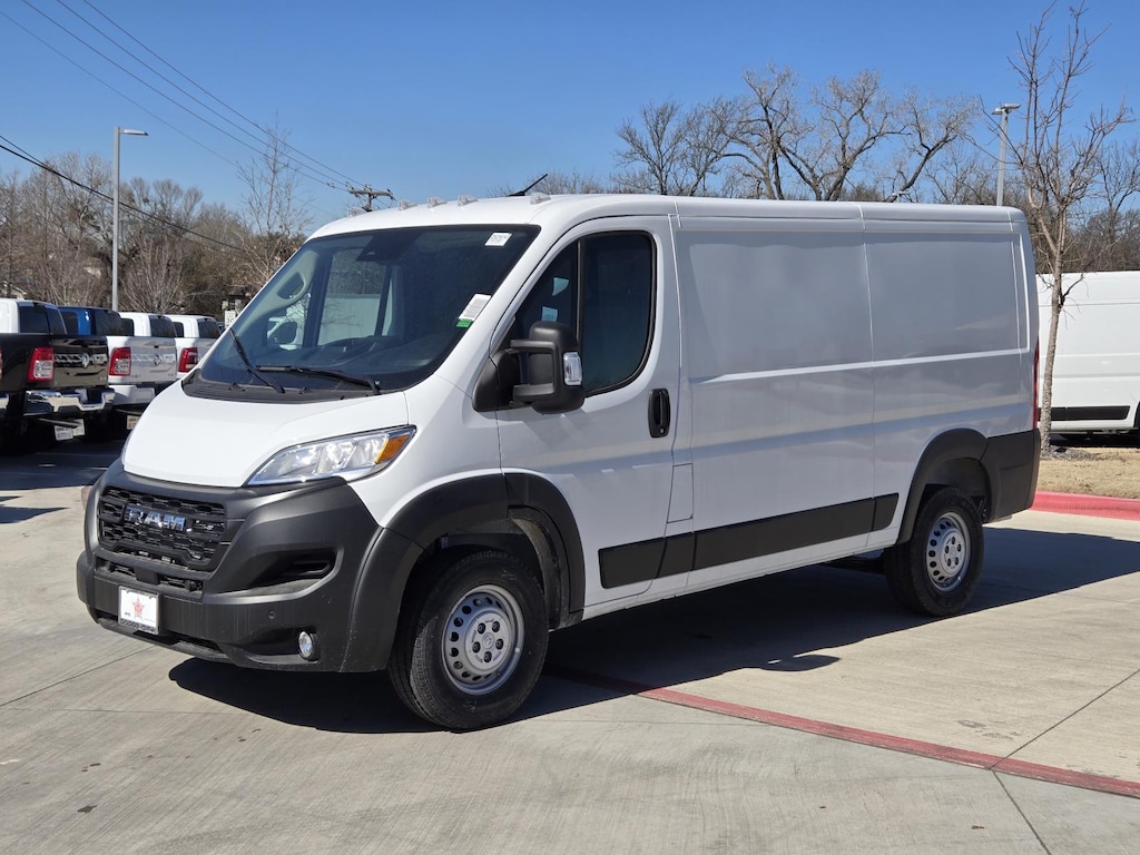 New 2025 Ram ProMaster PROMASTER 1500 TRADESMAN CARGO VAN LOW ROOF 136' W Cargo Van