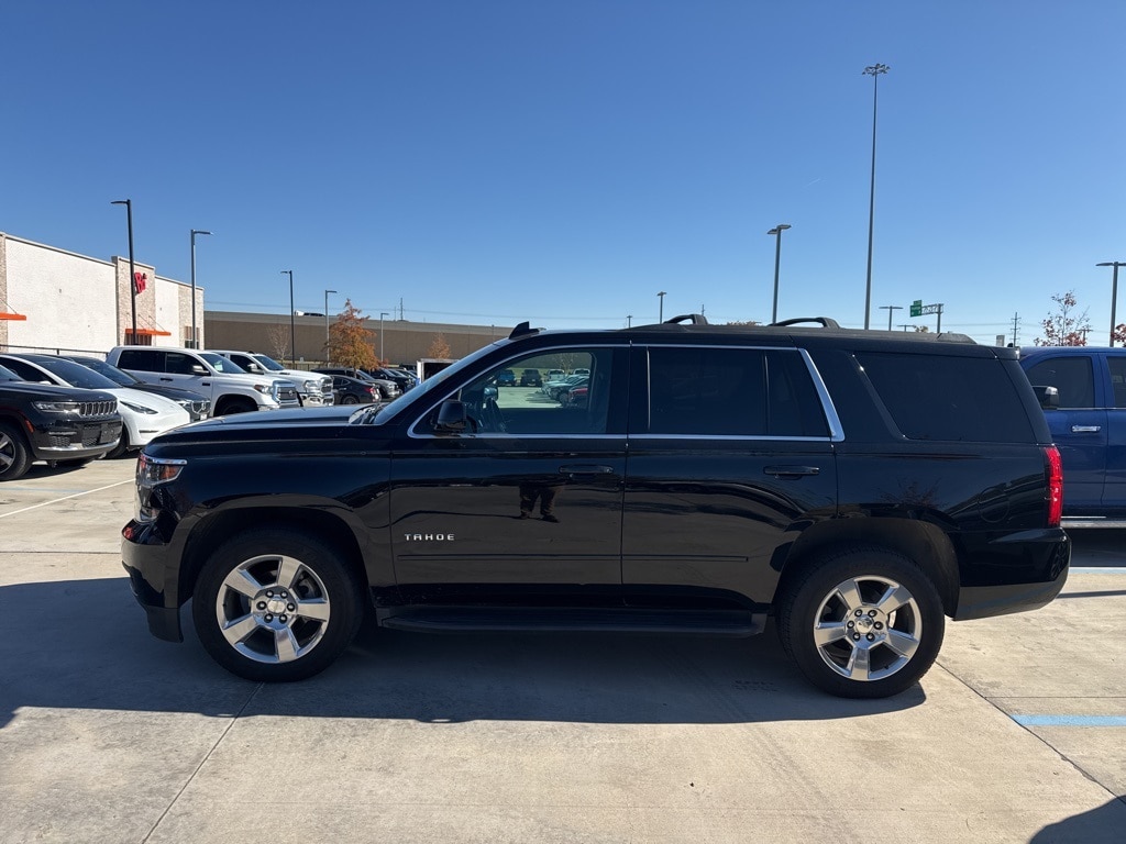 2019 Chevrolet Tahoe LS's photo