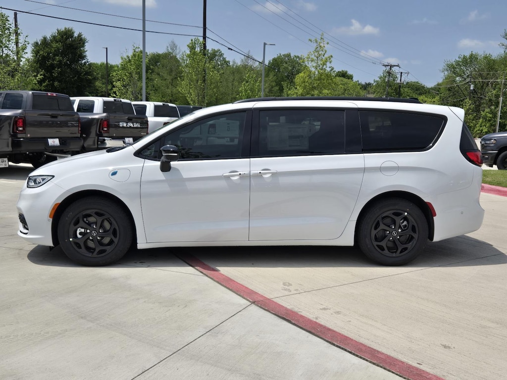 New 2025 Chrysler Pacifica Hybrid PACIFICA PLUG-IN HYBRID S APPEARANCE Passenger Van
