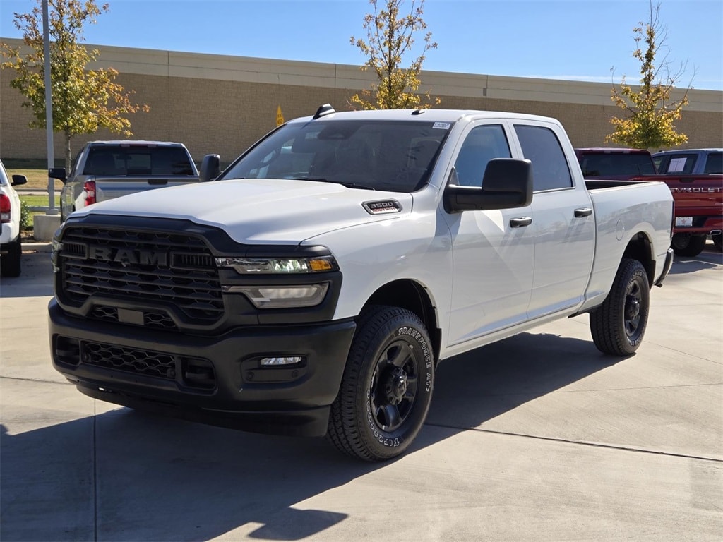 2025 Ram 3500 Crew Cab 