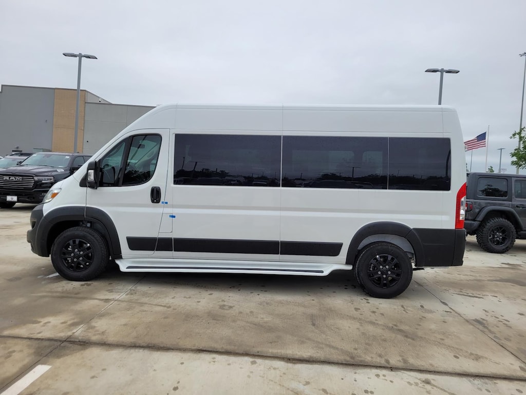New 2024 Ram ProMaster PROMASTER 2500 SLT+ WINDOW VAN HIGH ROOF 159' WB Cargo Van