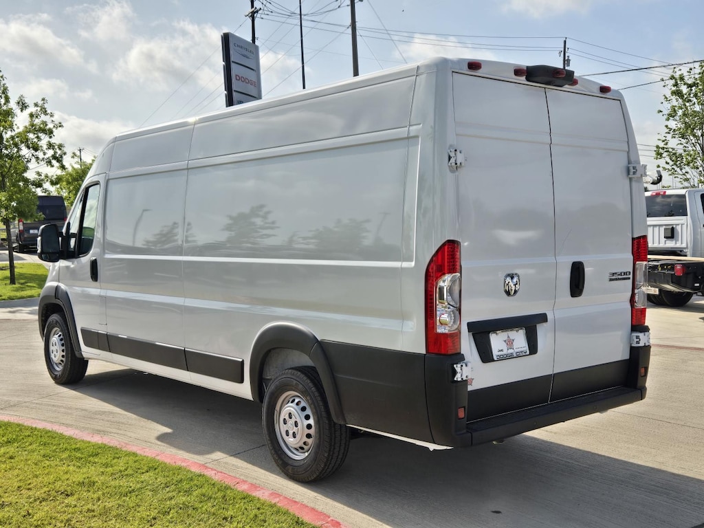 New 2025 Ram ProMaster PROMASTER 3500 TRADESMAN CARGO VAN HIGH ROOF 159' Cargo Van