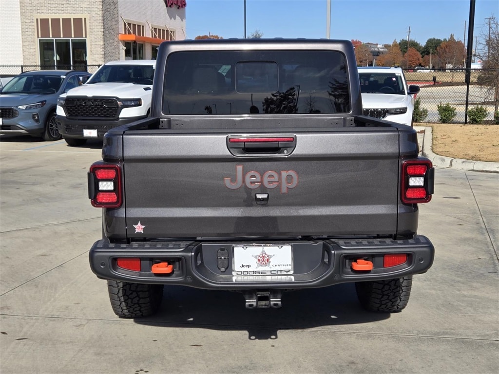 New 2026 Jeep Gladiator Mojave Pickup