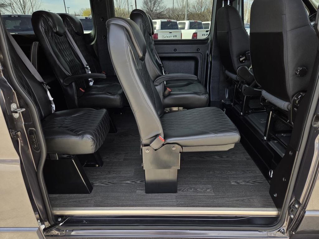 2024 RAM ProMaster Window Van Base - Photo 16