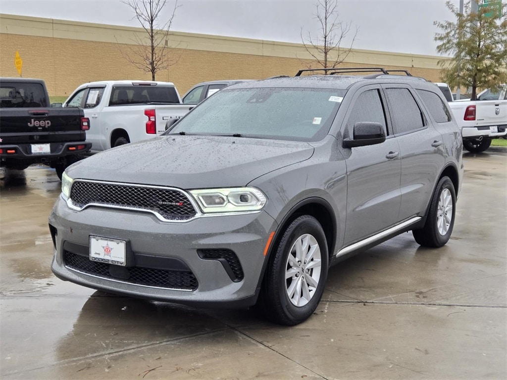 2023 Dodge Durango SXT's photo