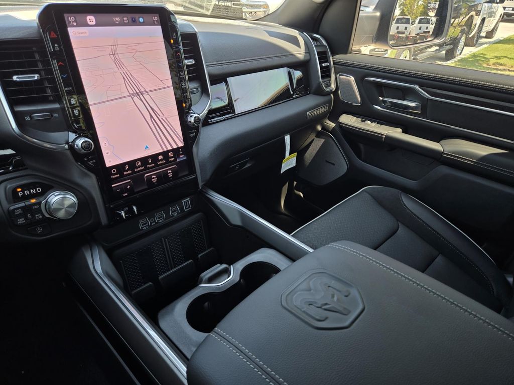 2026 RAM 1500 Laramie - Photo 20