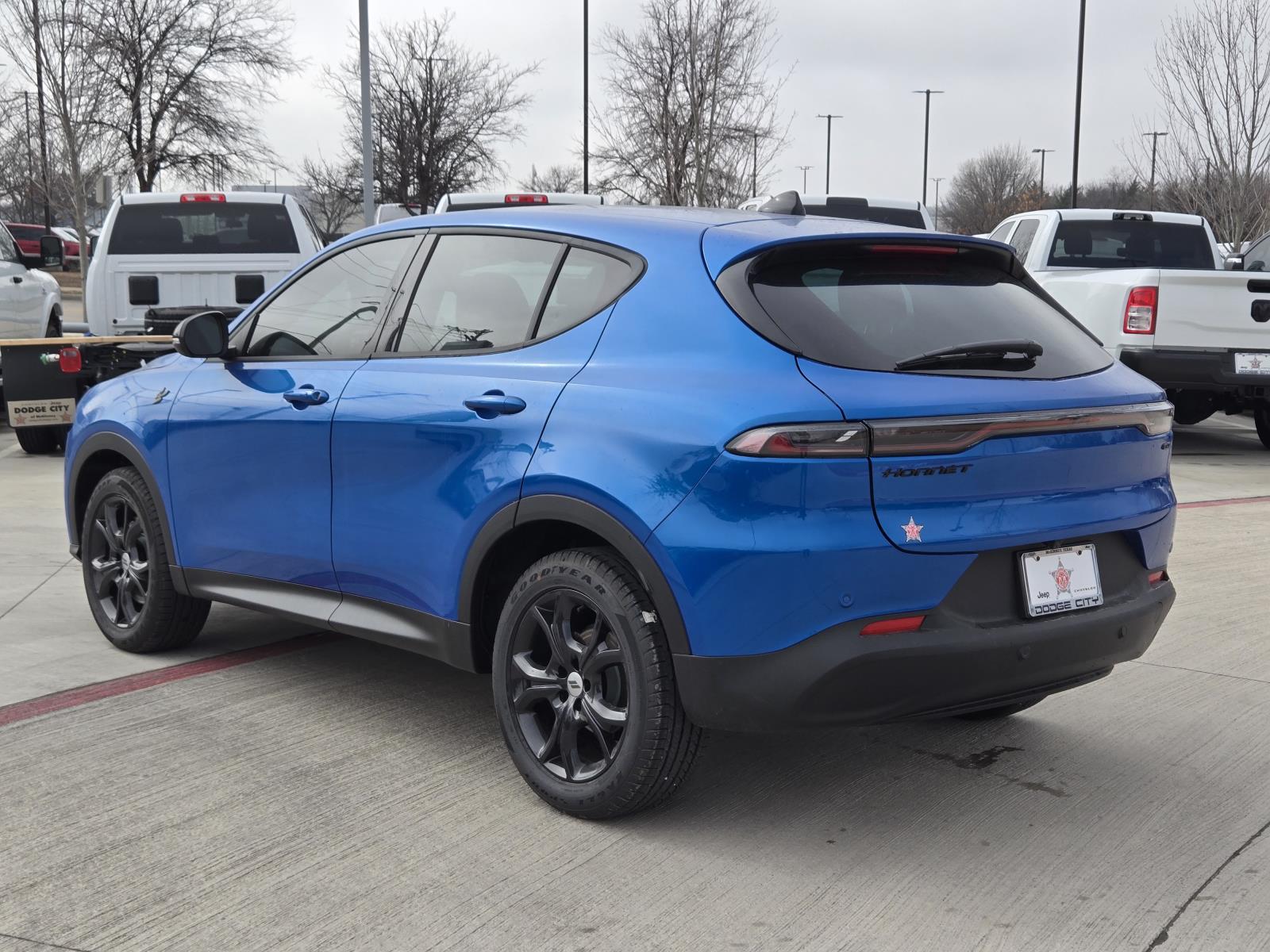 2025 Dodge Hornet GT photo 3