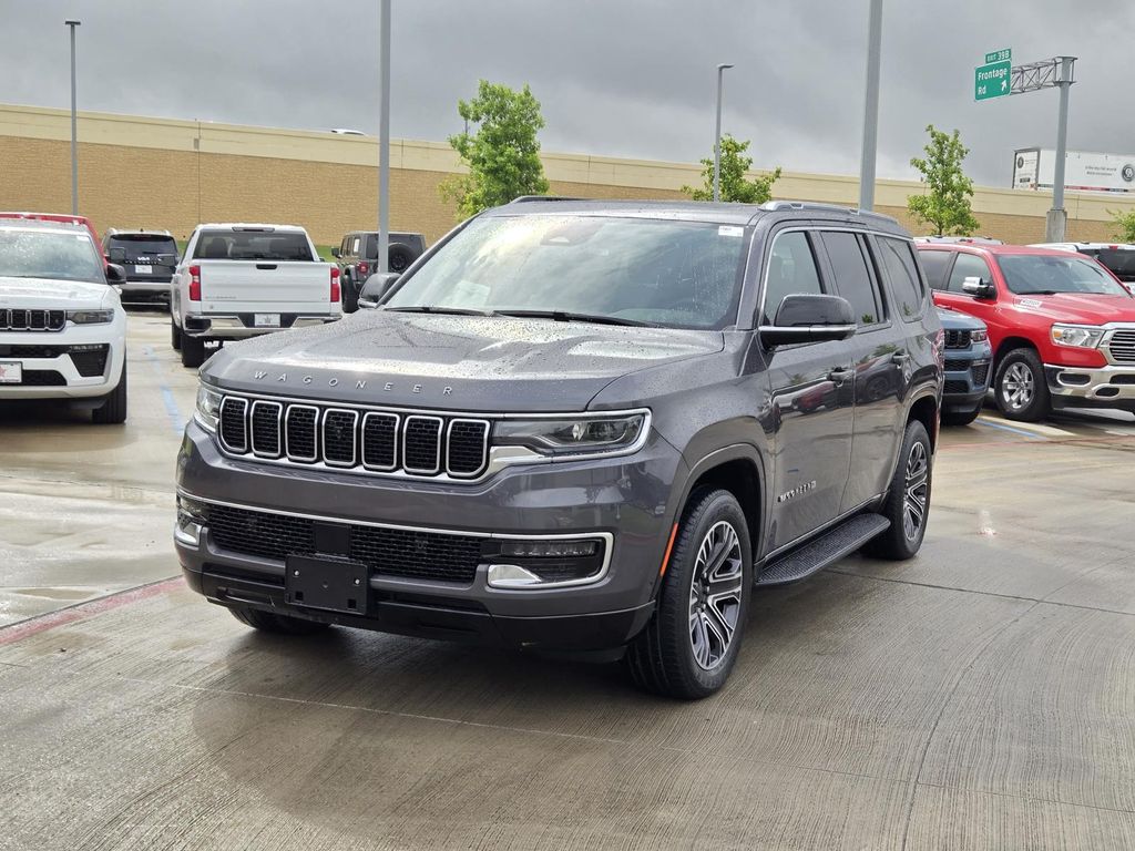 2023 Jeep Wagoneer Series I 4WD's photo