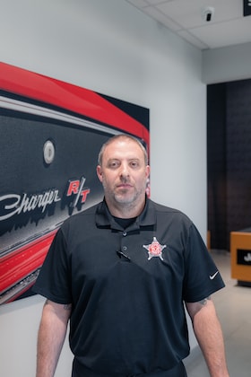 Staff member Chris Malhas - Service from e4b1c1215757