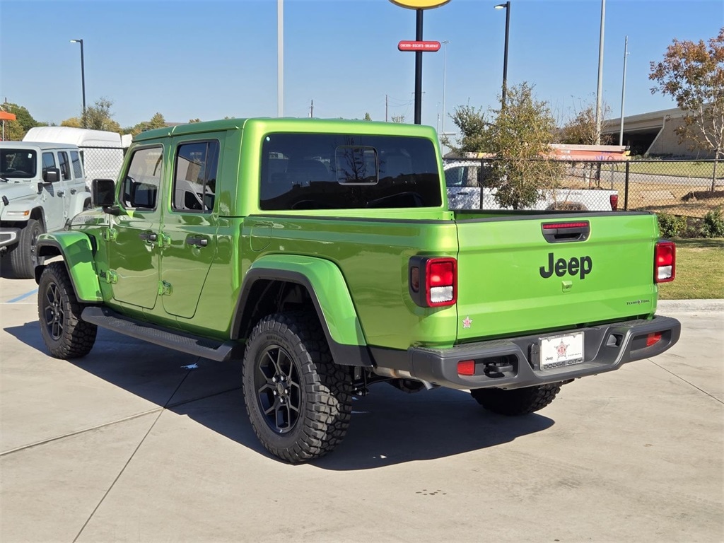 New 2025 Jeep Gladiator Texas Trail Pickup