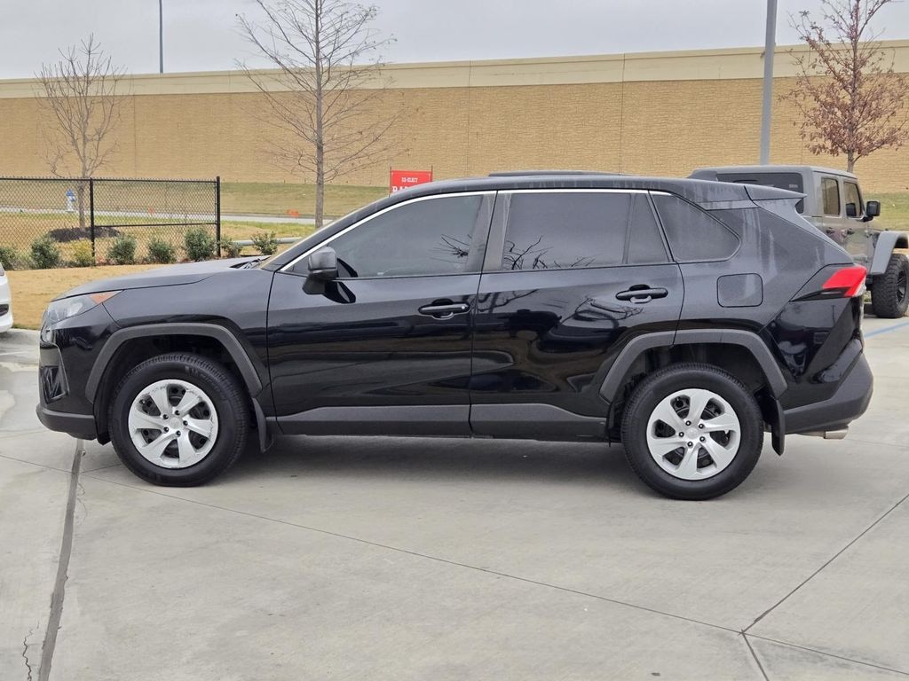 Used 2022 Toyota RAV4 LE SUV