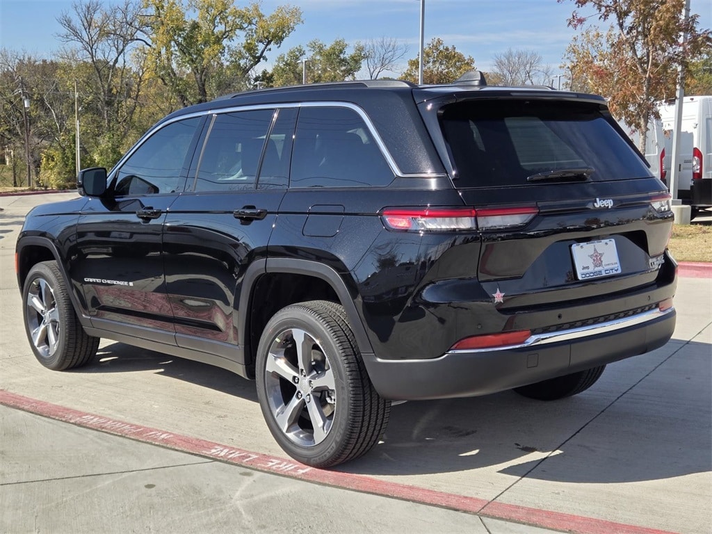 New 2025 Jeep Grand Cherokee Limited Sport Utility