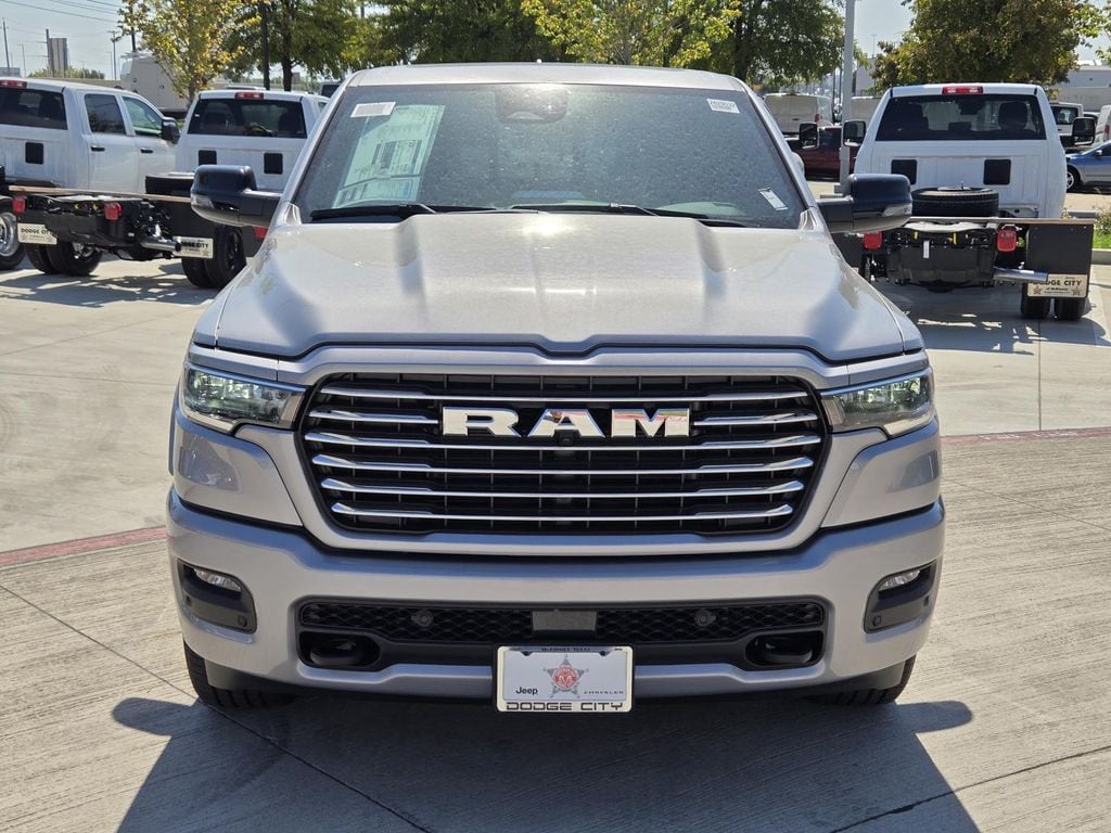 2026 RAM 1500 Laramie - Photo 8