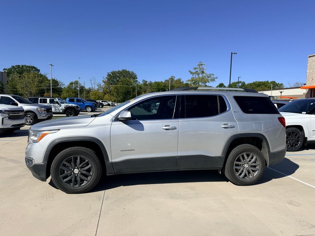 2017 GMC Acadia SLT-1