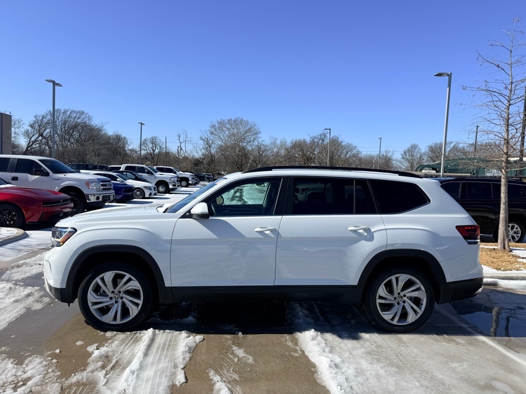 2022 Volkswagen Atlas SE w/Tech