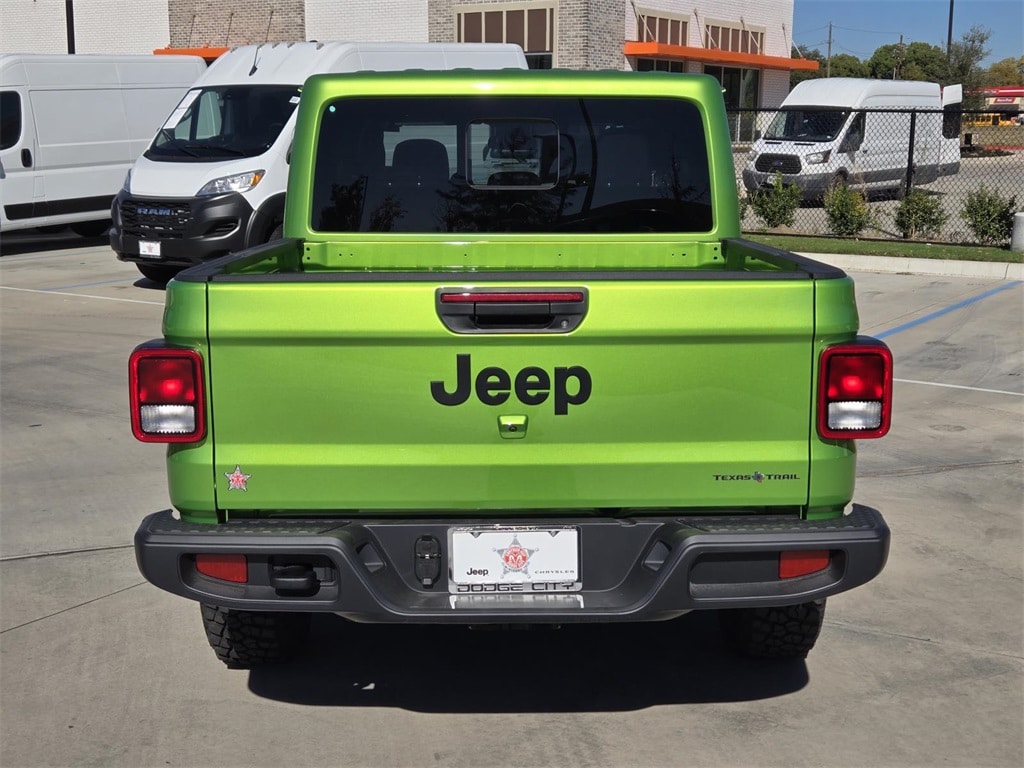 New 2025 Jeep Gladiator Texas Trail Pickup