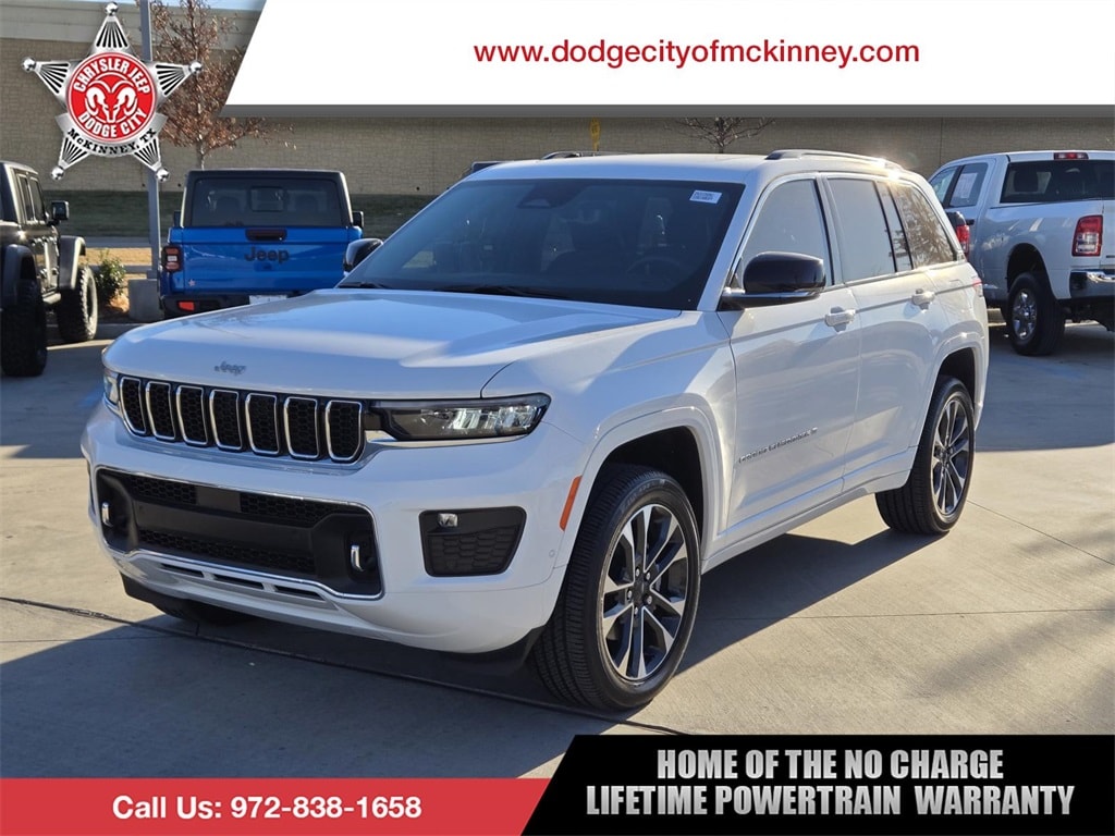 2025 Jeep Grand Cherokee Overland 4WD