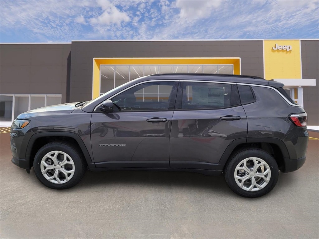 Used 2024 Jeep Compass Latitude with VIN 3C4NJDBN7RT124639 for sale in Mckinney, TX