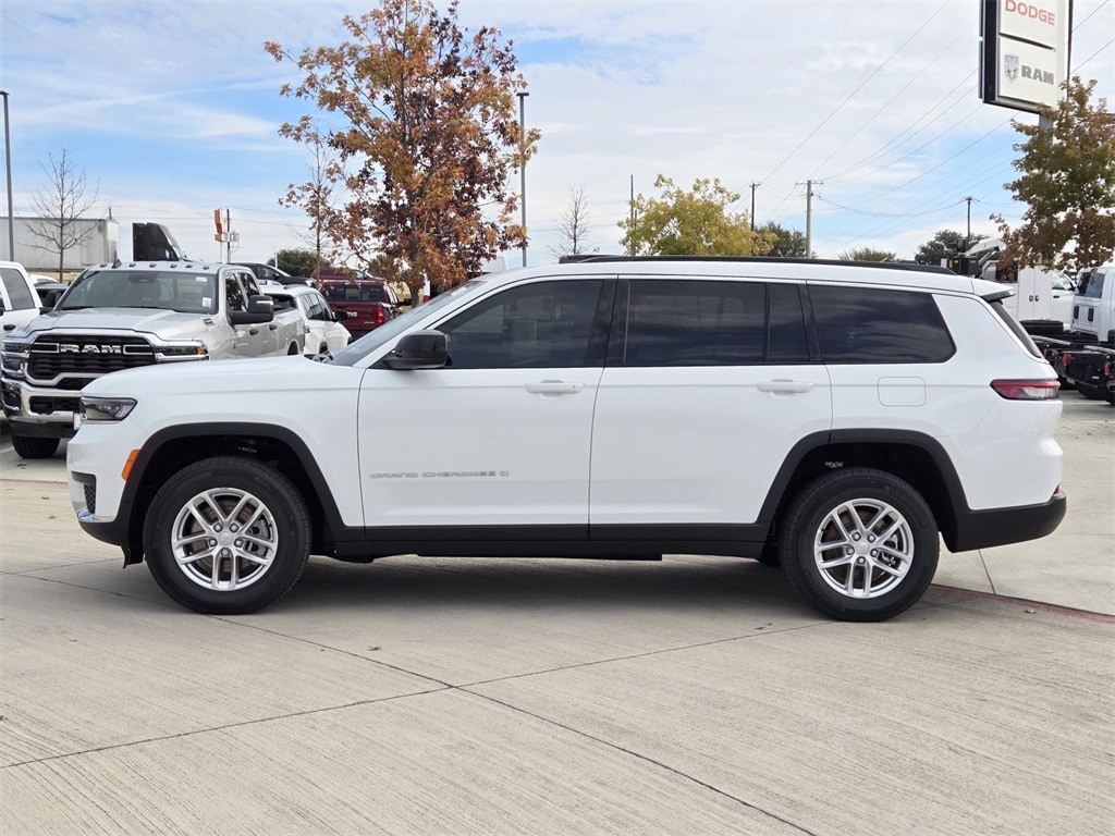 New 2025 Jeep Grand Cherokee L Laredo Sport Utility