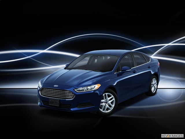 Exterior View Of 2015 Ford Fusion in Tulsa