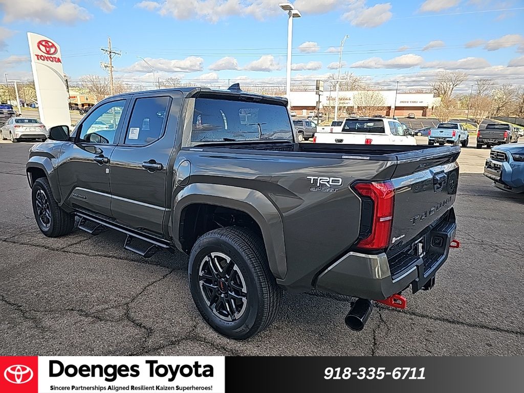 2026 Toyota Tacoma TRD Sport - Photo 7