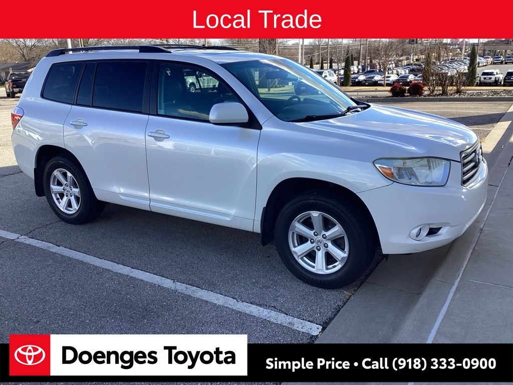 2010 Toyota Highlander SE's photo
