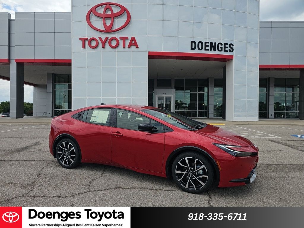 2026 Toyota Prius XSE's photo