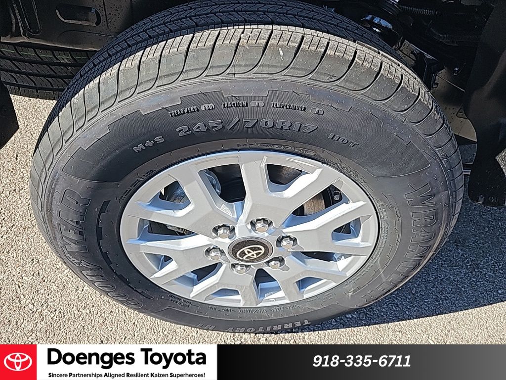 2026 Toyota Tacoma SR5 - Photo 26
